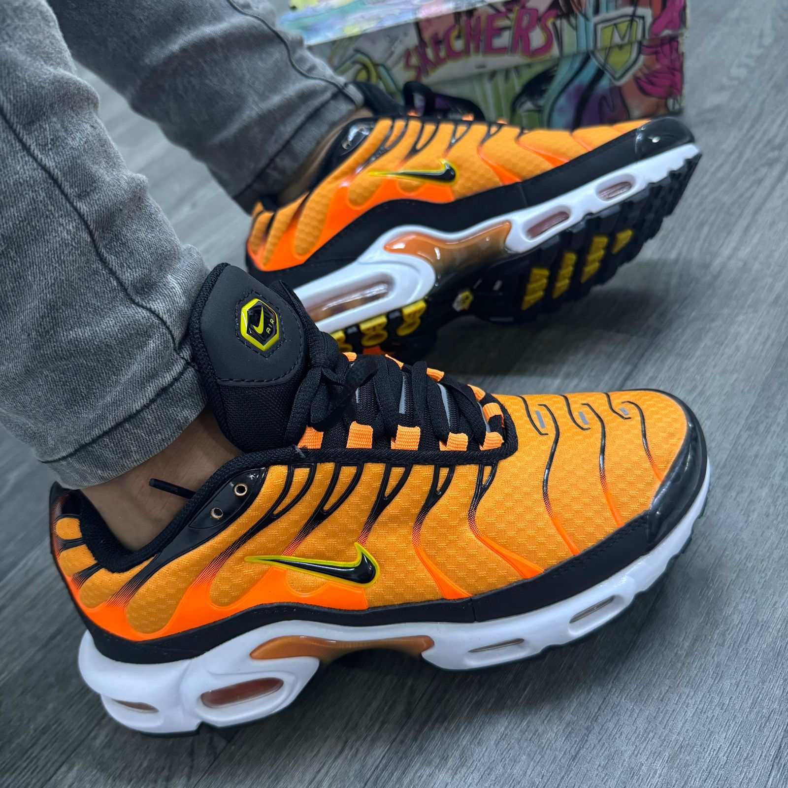 Imagen https://storemanizales.com/images/large/Nike Air Max TN hombre