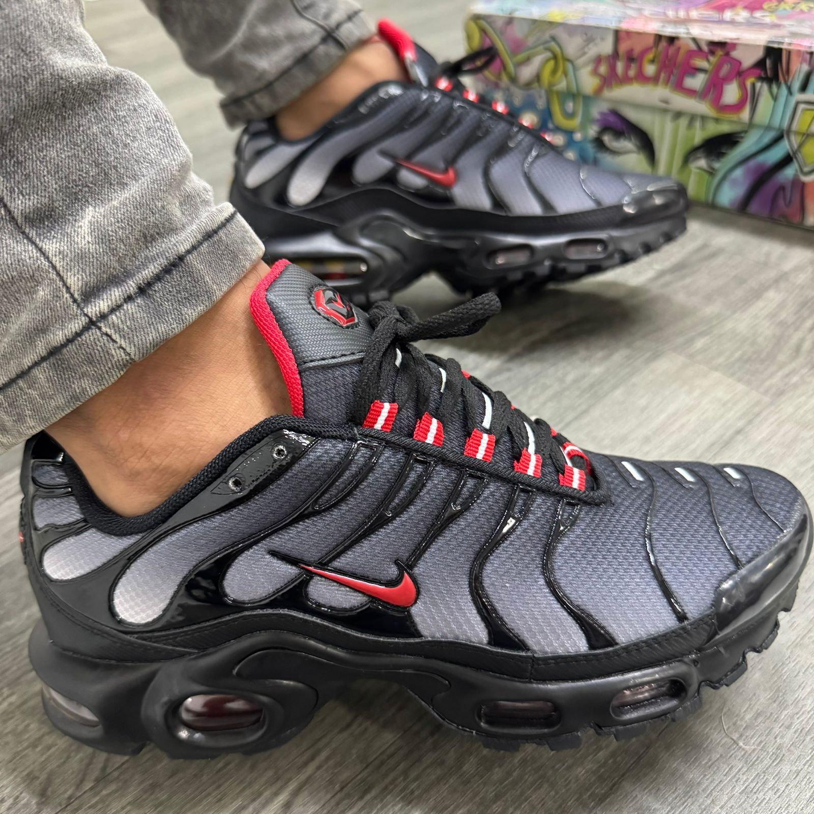 Imagen https://storemanizales.com/images/large/Nike Air Max TN hombre