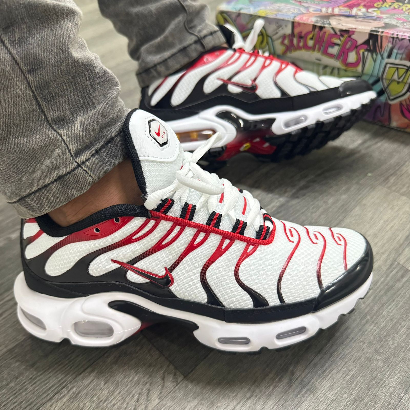 Imagen https://storemanizales.com/images/large/Nike Air Max TN hombre