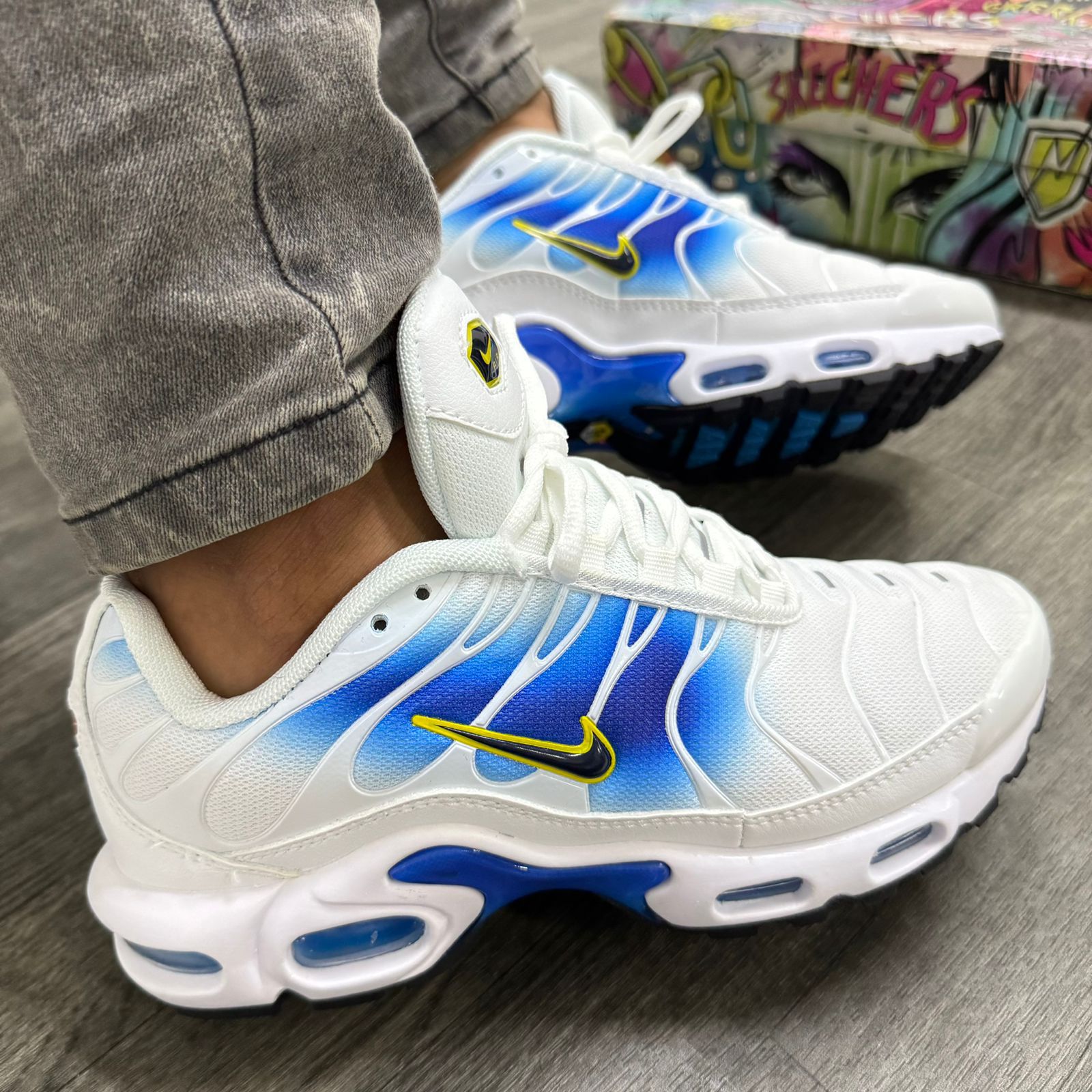 Imagen https://storemanizales.com/images/large/Nike Air Max TN hombre