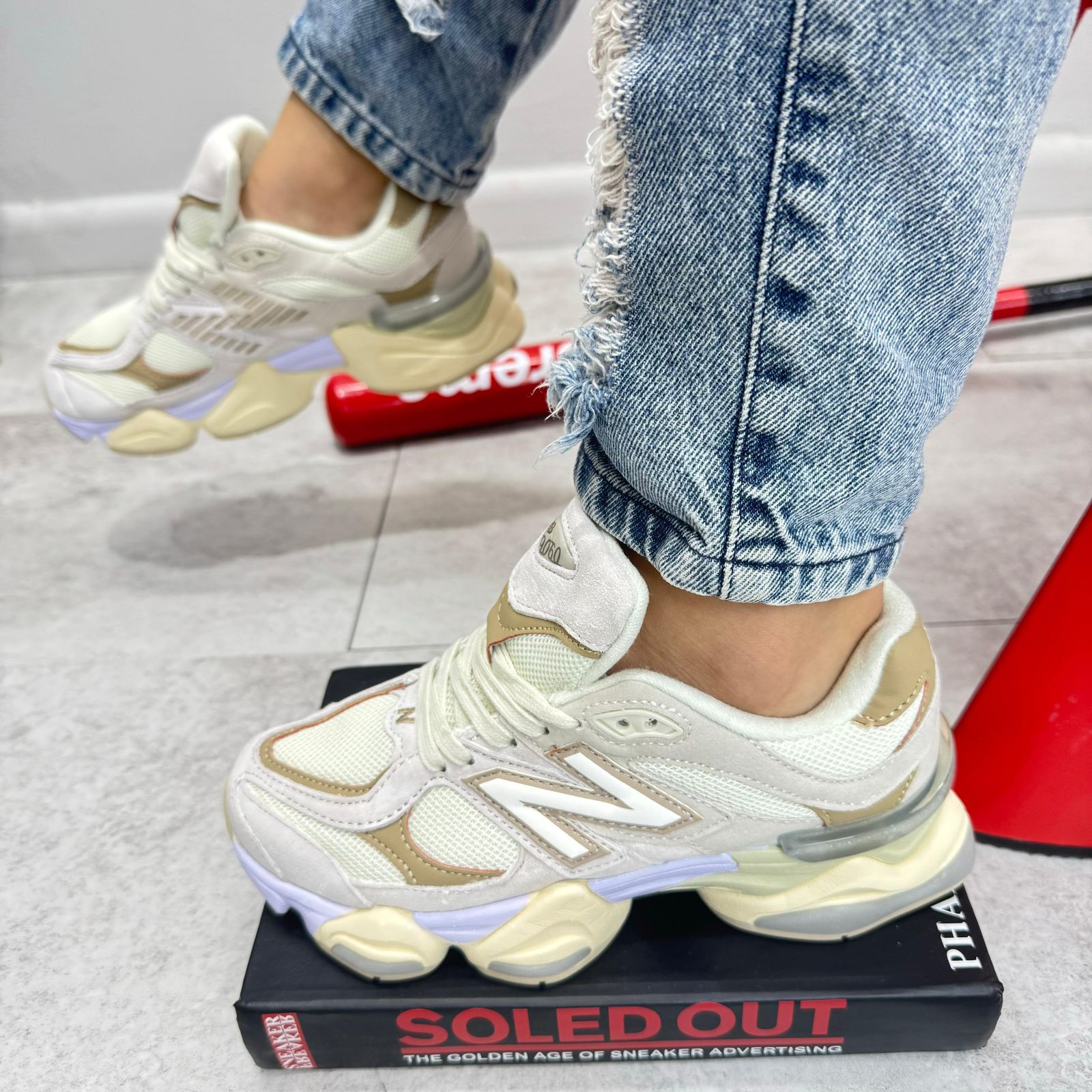 Imagen https://storemanizales.com/images/large/NEW BALANCE 9060 MUJER