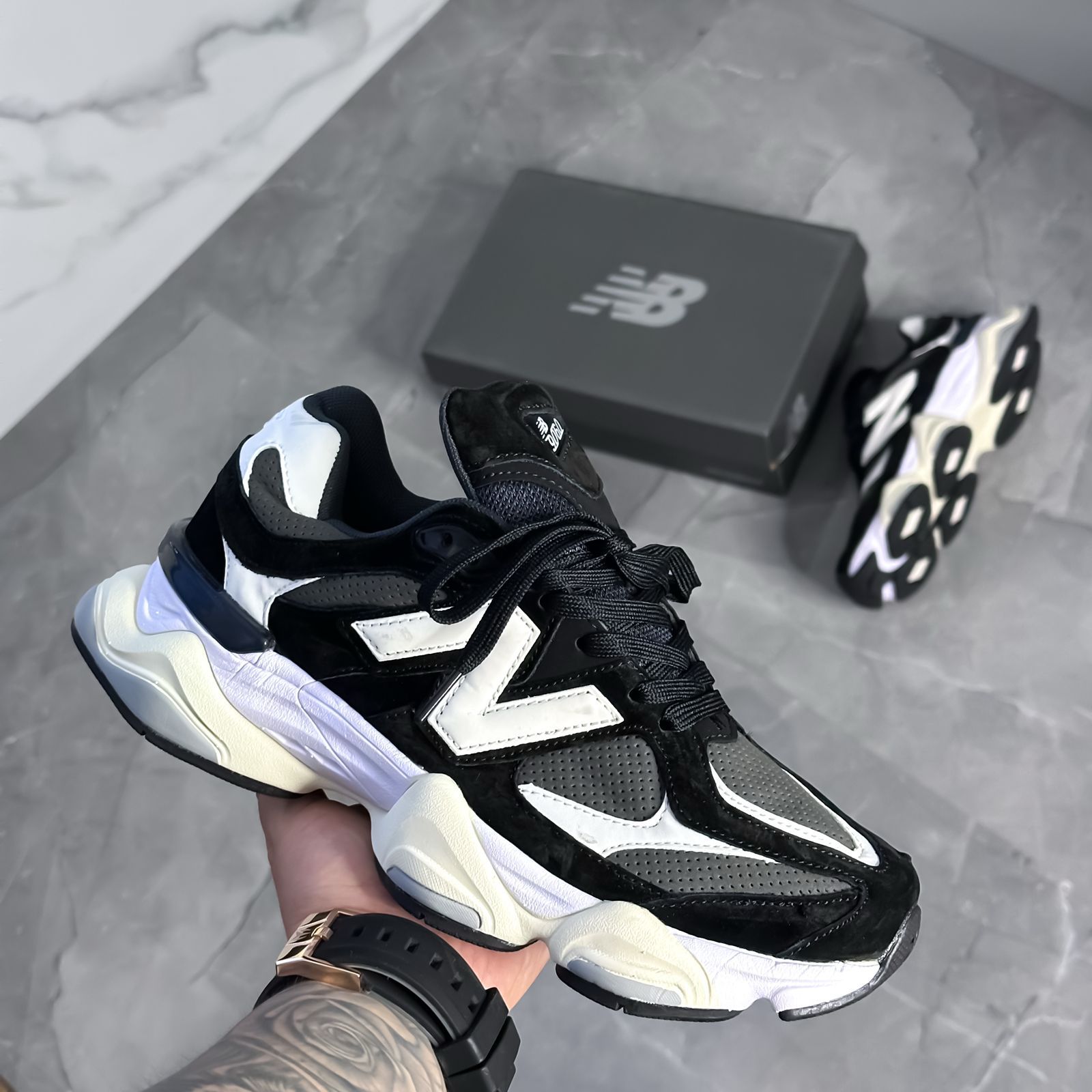 Imagen https://storemanizales.com/images/large/NEW BALANCE 9060 HOMBRE
