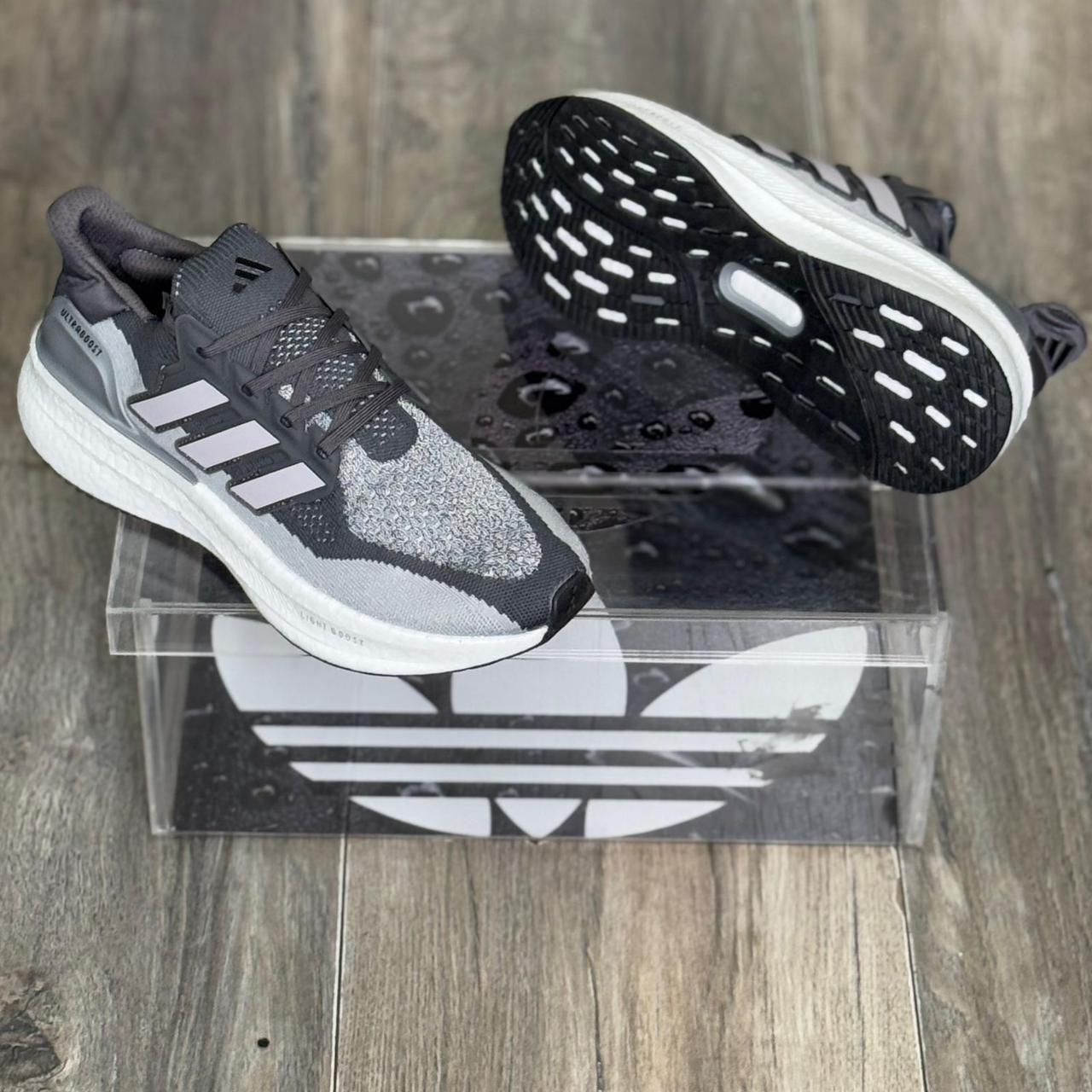 Imagen https://storemanizales.com/images/large/Adidas ultraboost x5 hombre