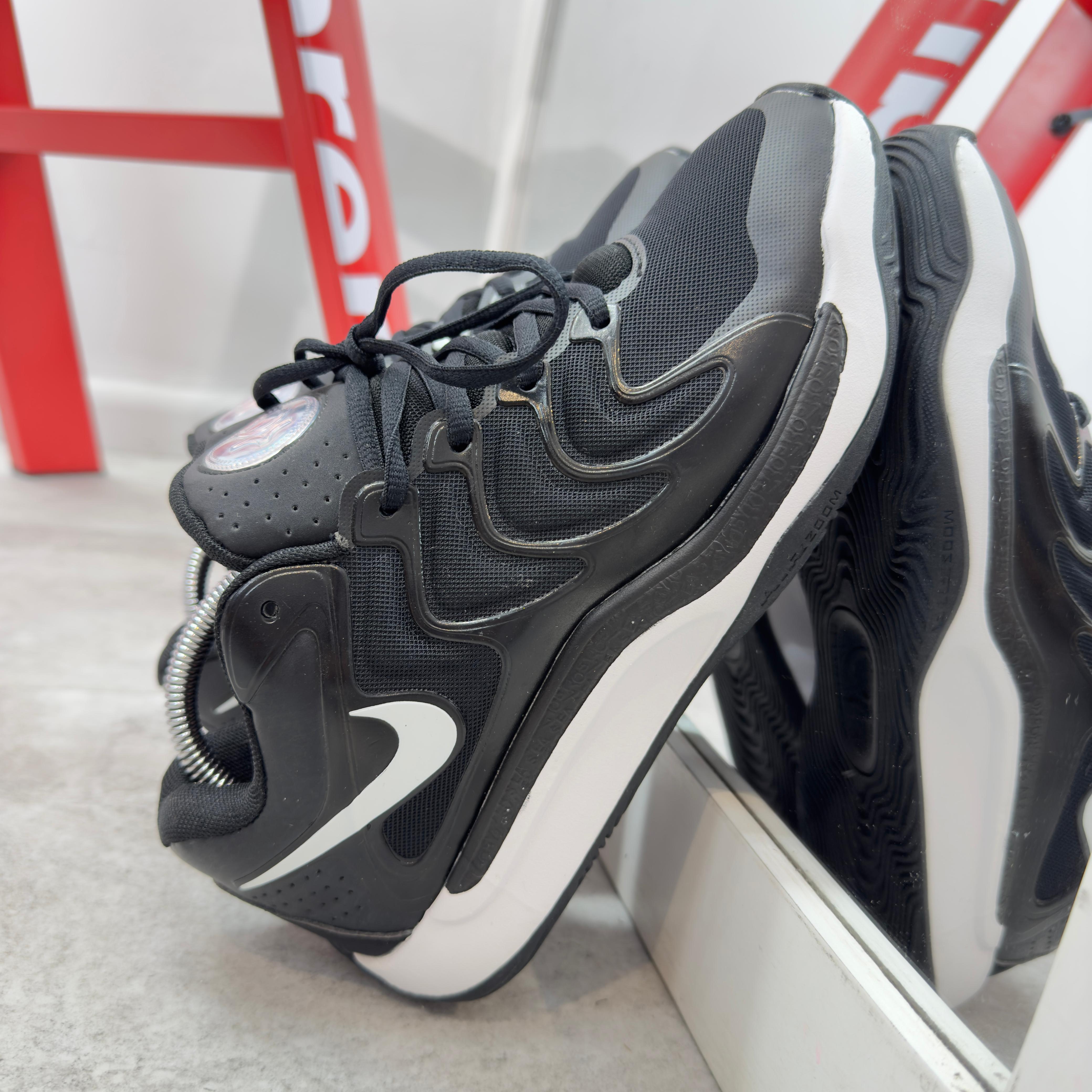 Imagen https://storemanizales.com/images/large/Nike