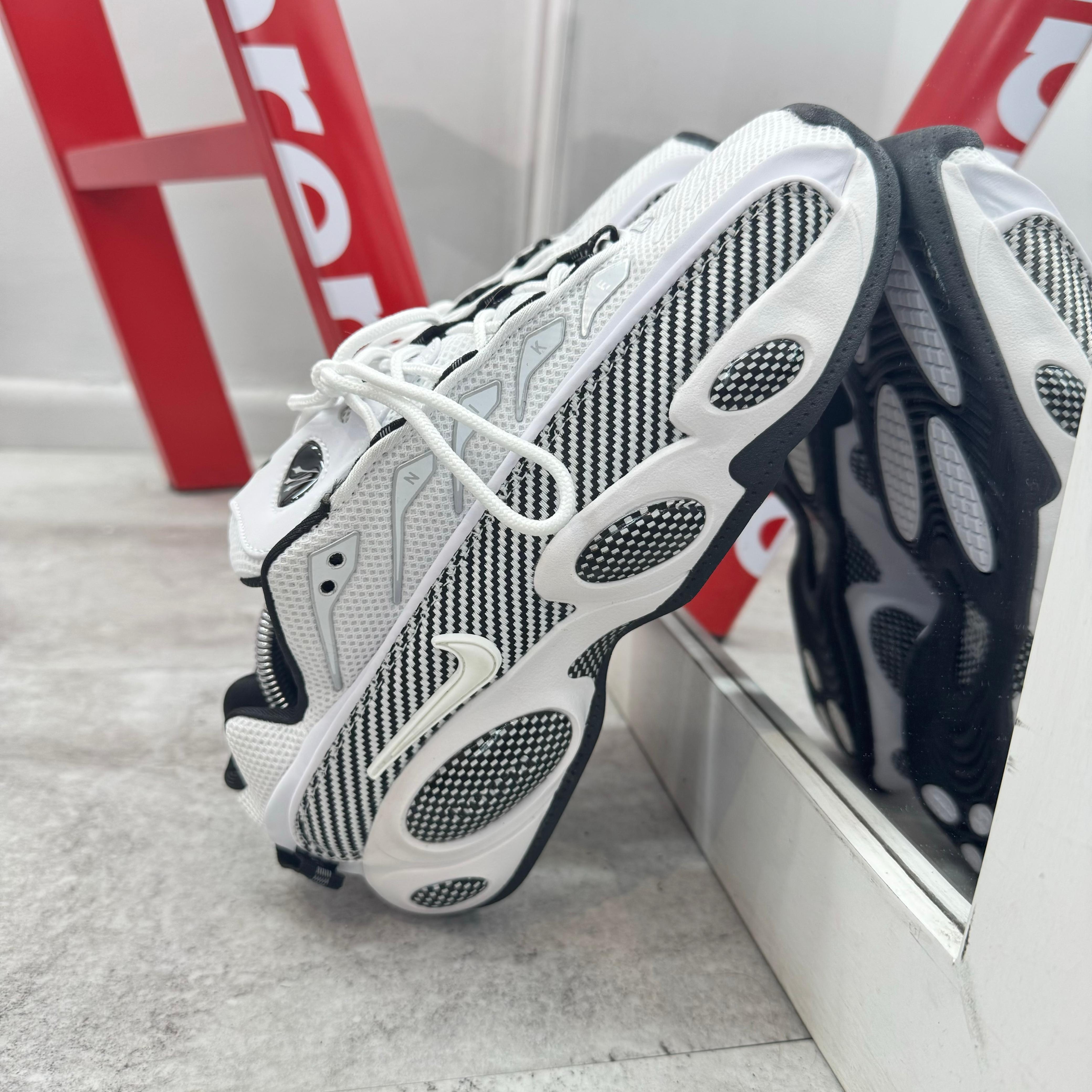 Imagen https://storemanizales.com/images/large/NIKE NOCTA Disponible Caballero