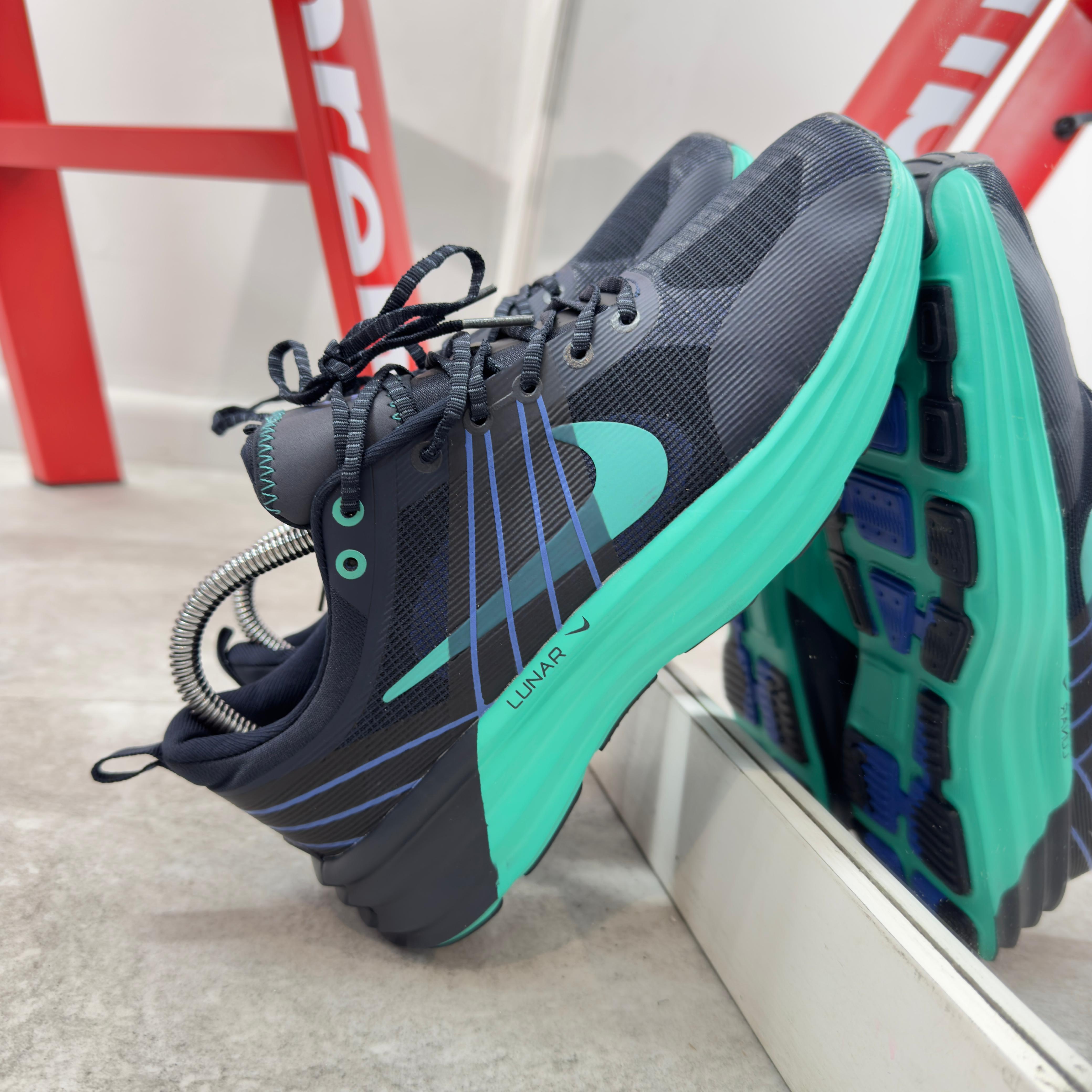 Imagen https://storemanizales.com/images/large/NIKE LUNAR Disponible
