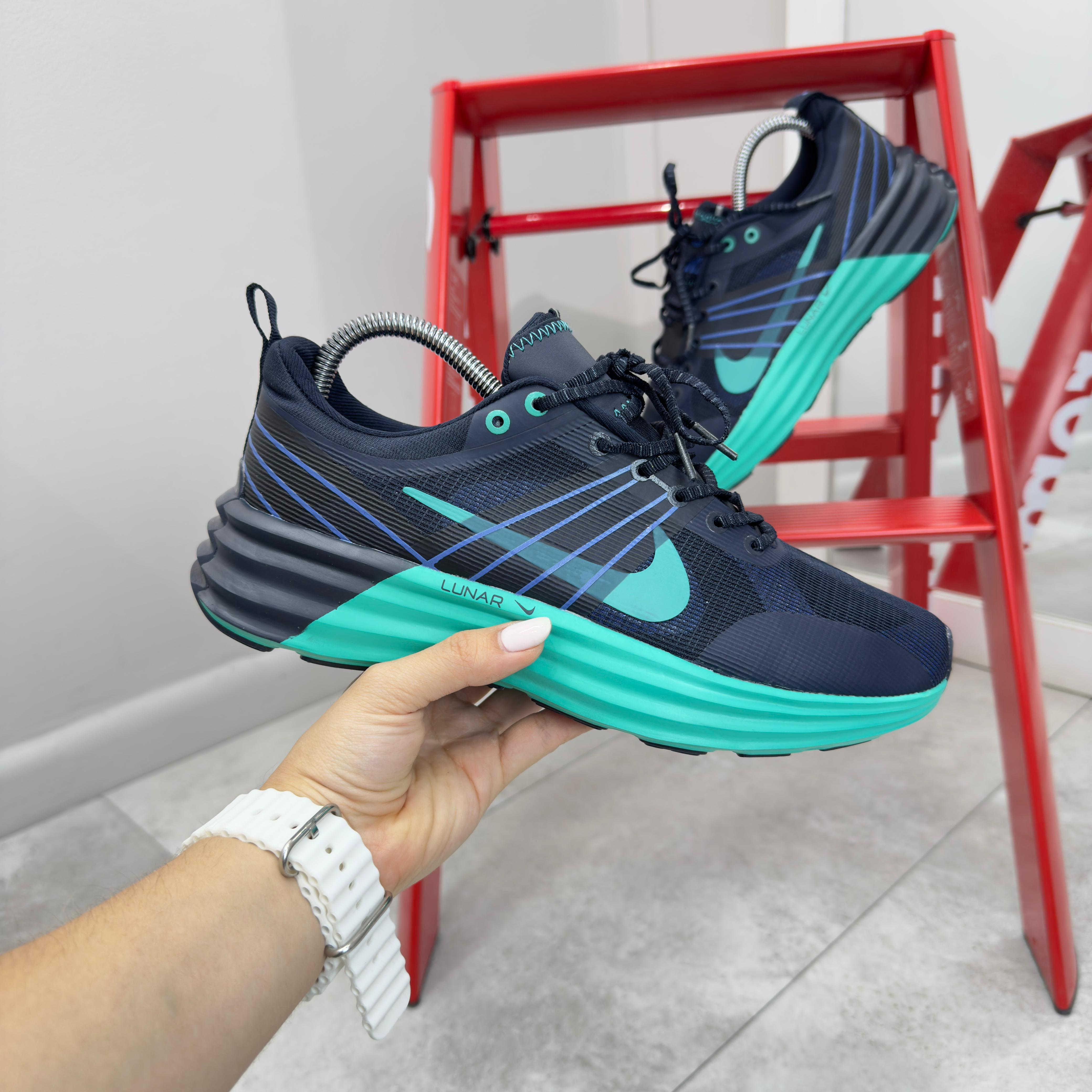 Imagen https://storemanizales.com/images/large/NIKE LUNAR Disponible
