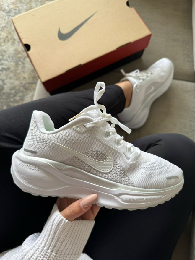 Imagen https://storemanizales.com/images/large/NIKE PEGASUS MUJER