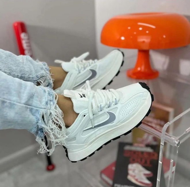 Imagen https://storemanizales.com/images/large/NIKE BAILLELI MUJER	