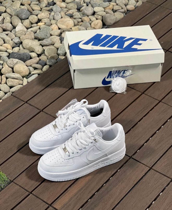 Imagen https://storemanizales.com/images/large/Nike Air force 1 drake DAMA Y CABALLERO