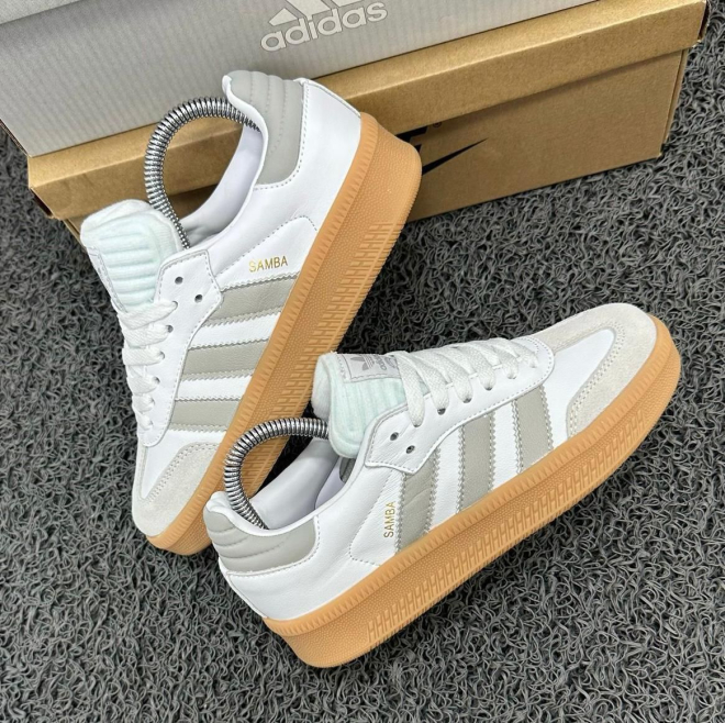 Imagen https://storemanizales.com/images/large/Adidas samba hombre