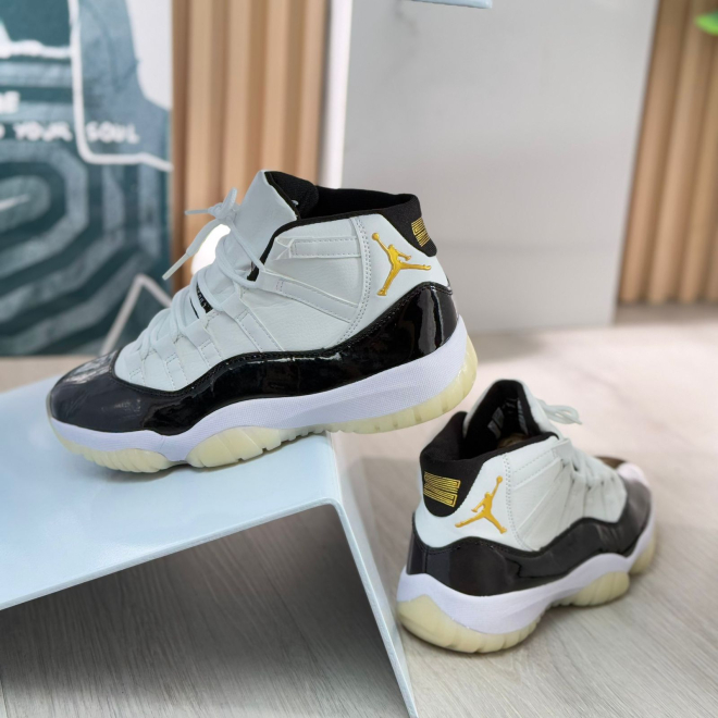 Imagen https://storemanizales.com/images/large/Jordan retro 11 hombre