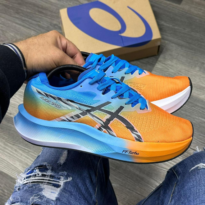 Imagen https://storemanizales.com/images/large/Asics turbo hombre