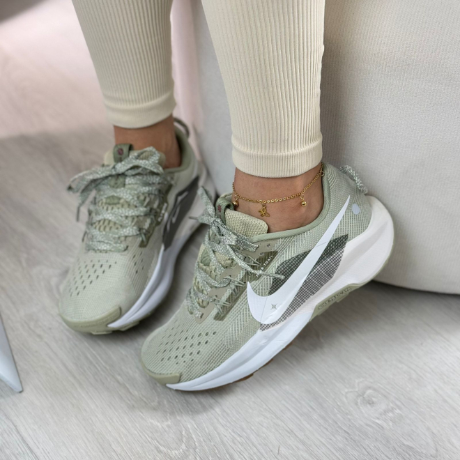Imagen https://storemanizales.com/images/large/Nike trail mujer