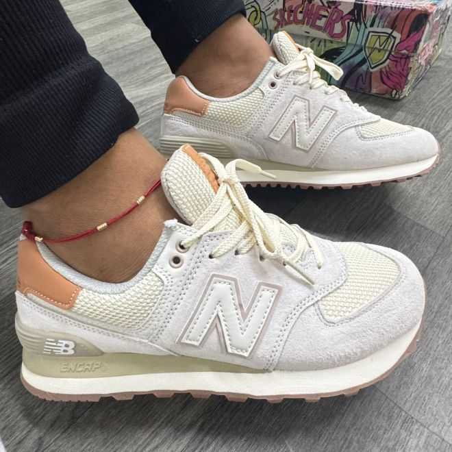 Imagen https://storemanizales.com/images/large/New balance 574 mujer