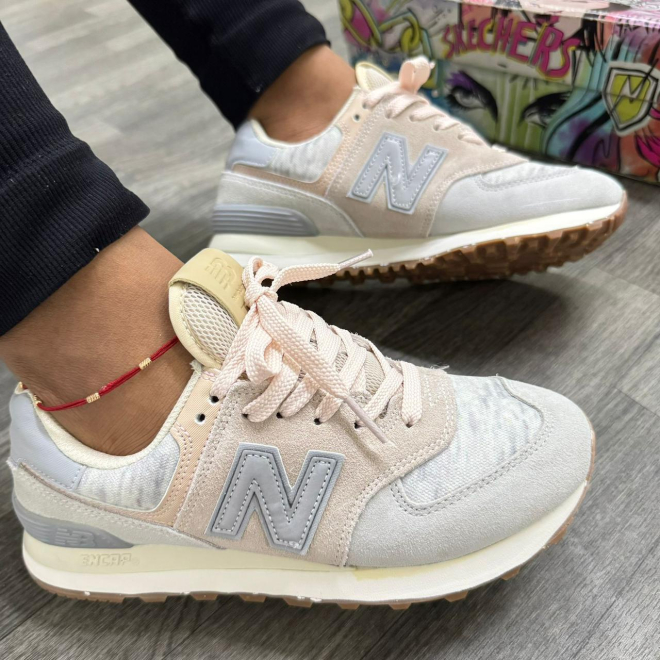 Imagen https://storemanizales.com/images/large/New balance 574 mujer