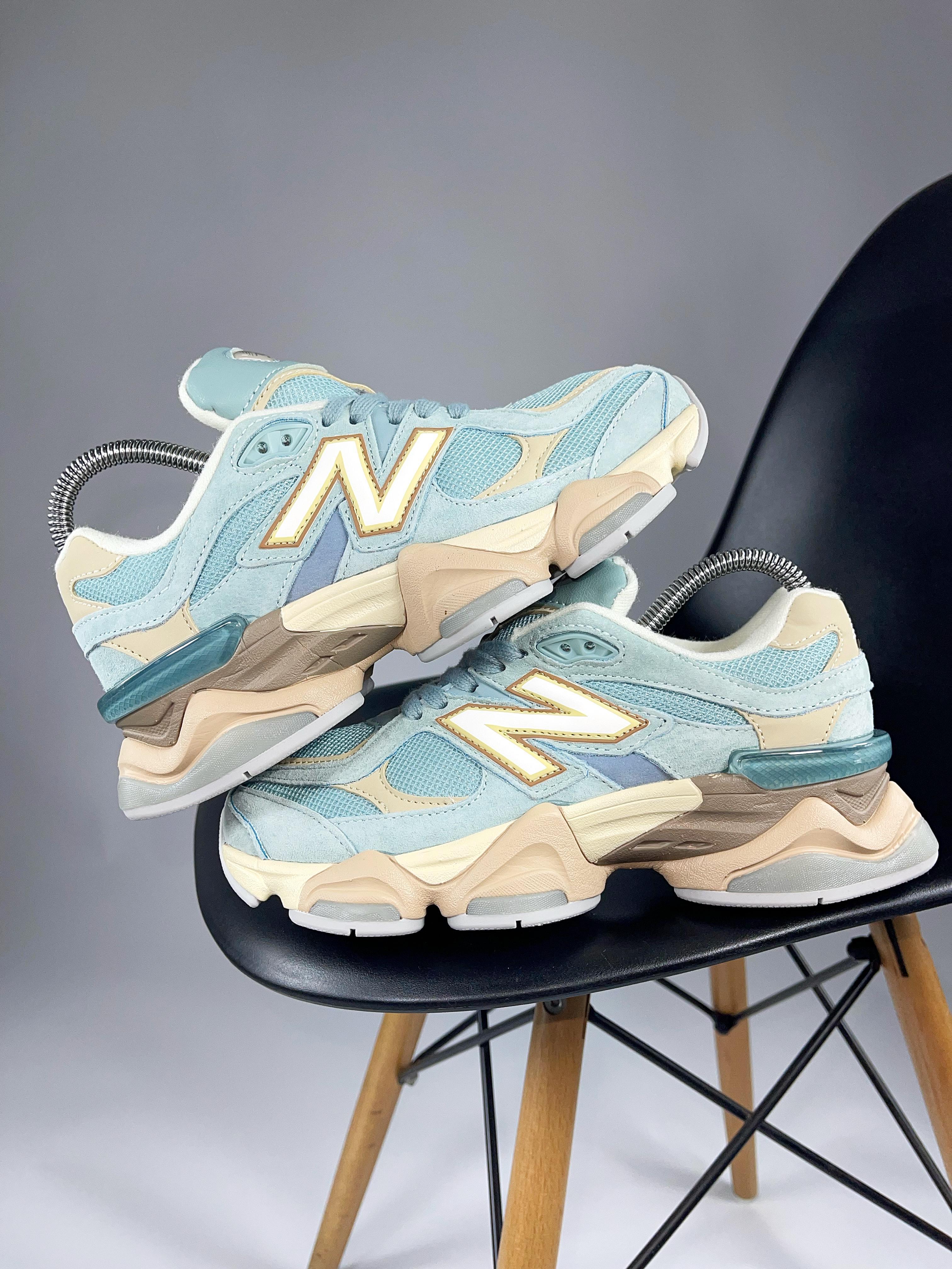 NEW BALANCE 9060