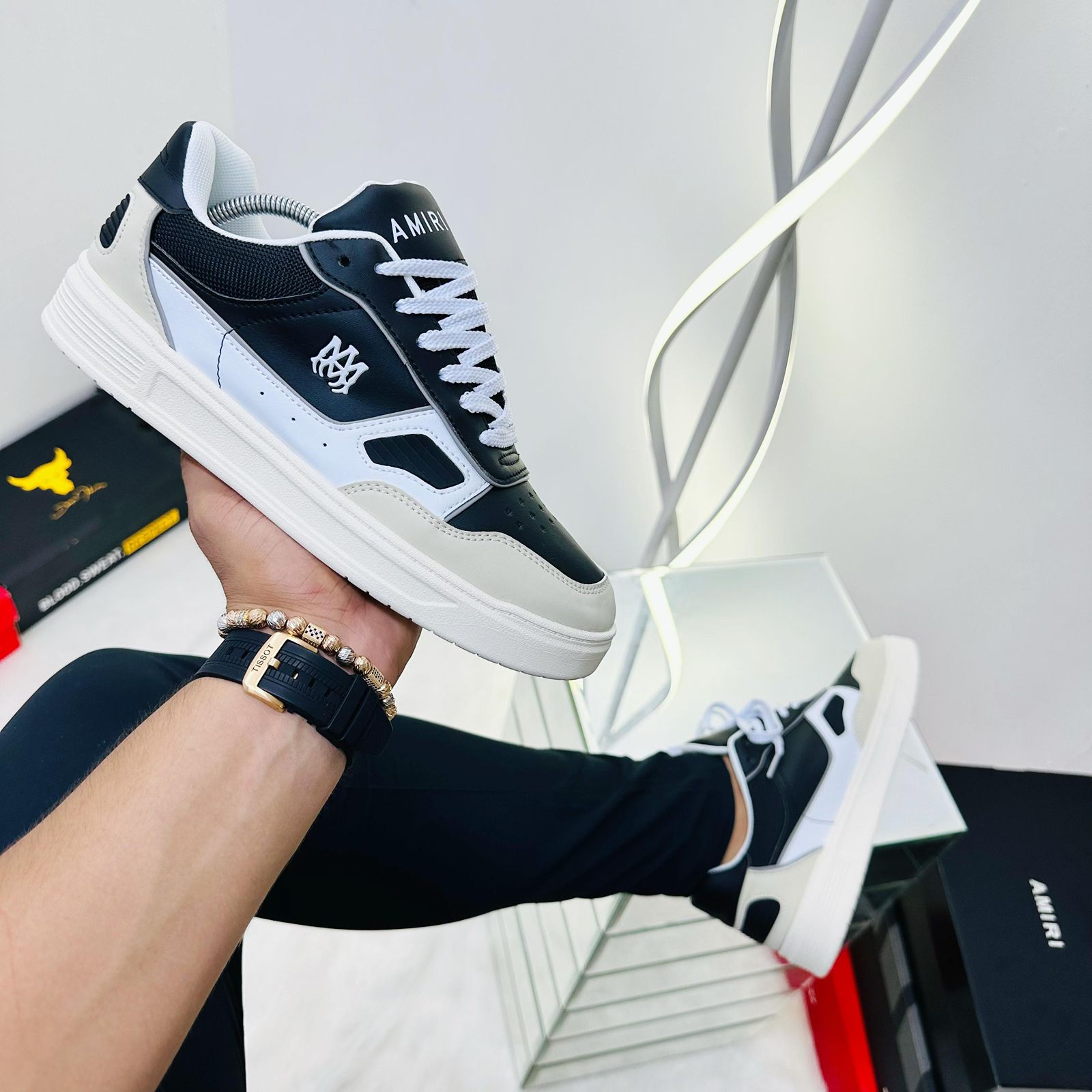 AMIRI