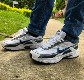 Nike initiator hombre